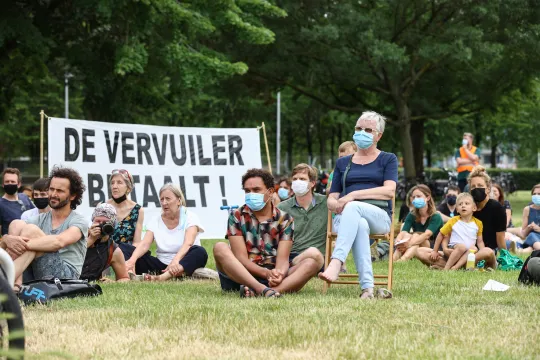 protest tegen pfos-vervuiling