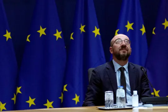 'Volgens Charles Michel moet de EU de grootste vaccinproducent worden tegen het einde van dit jaar. Compleet ongepast.'