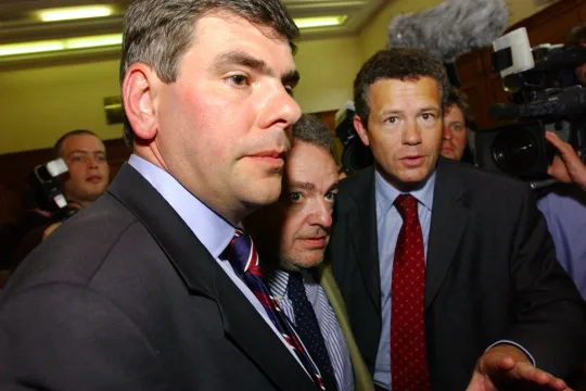 Filip Dewinter, Gerolf Annemans en Frank Vanhecke op het racismeproces in 2004