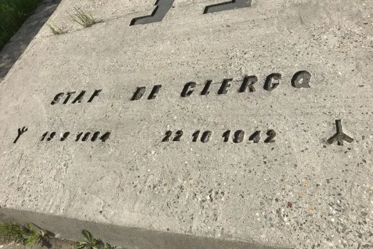 Grafmonument Staf De Clercq