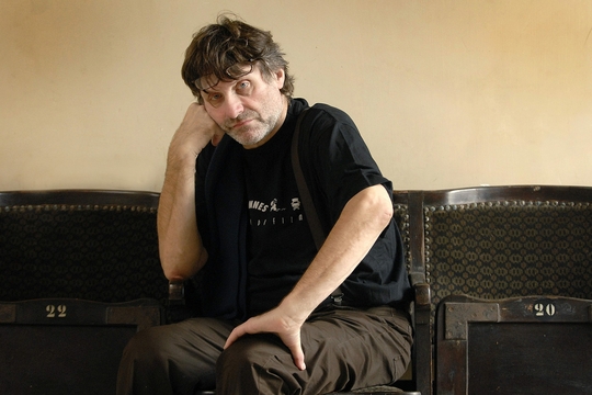 Portret van filmmaker Robbe De Hert uit 2006.