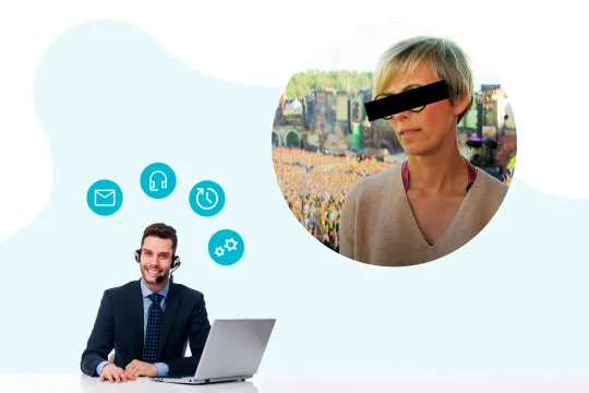 Beeld van Debby Wilmsen met zwart balkje voor de ogen, in een montage met een stockbeeld van een helpdeskmedewerker.