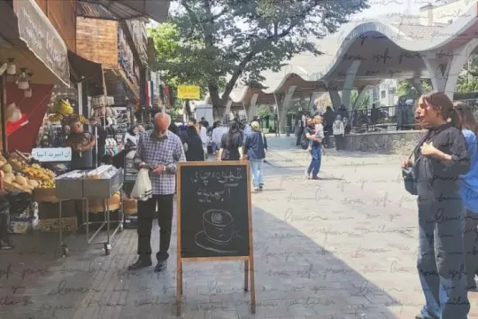 Beeld van een straat in Teheran