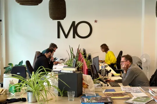 De redactie van MO*Magazine in Brussel