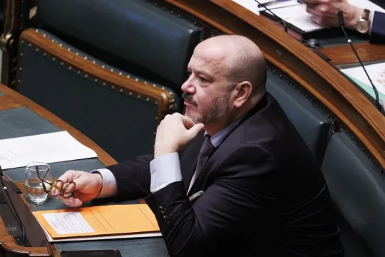 Minister van Binnenandse Zaken, Bernard Quintin in de Kamer.