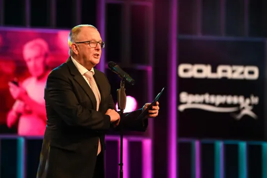 Bob Verbeeck, ceo van Golazo, tijdens een prijsuitreiking op de avond van het Sport Gala in 2021.