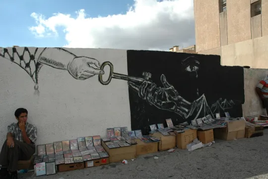 Grafitti sleutel op muur