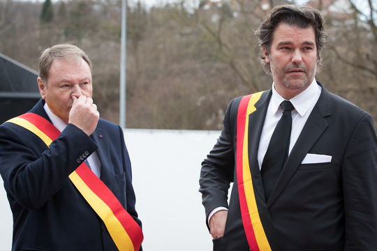 Alain Mathot (rechts) bij een bezoek aan Arcelormittal (Foto © Benoit Doppagne - Belga)