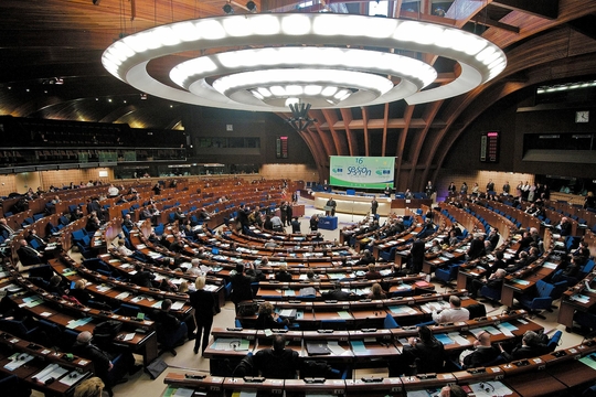Plenaire zitting Raad van Europa Foto WikiMedia (CC BY-SA 3.0)
