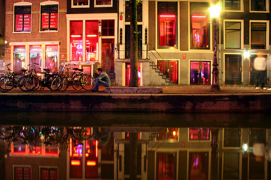 Raamprostitutie in Amsterdam (Foto Alejandro Forero Cuervo)