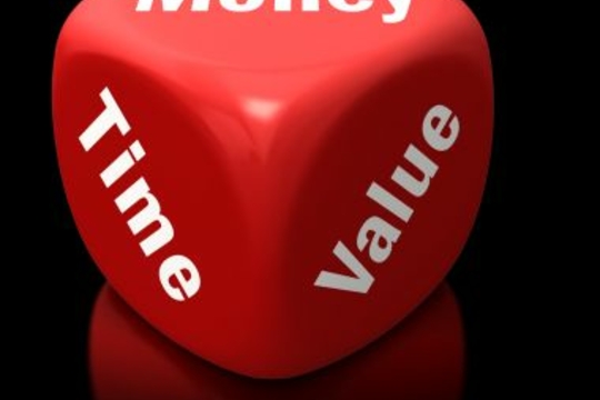 51_VanBaelen_money_time_value_red_dice380