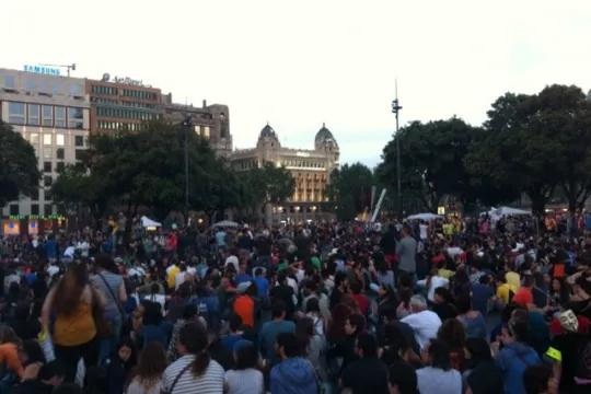 De Indignados vieren in Barcelona hun eerste verjaardag (Foto Tom Lievens)