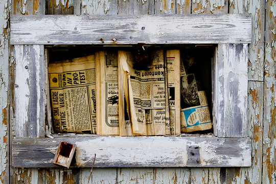 De vieux journaux (Photo: Ole Kristian Losvik/ juin 2010/ flickr)