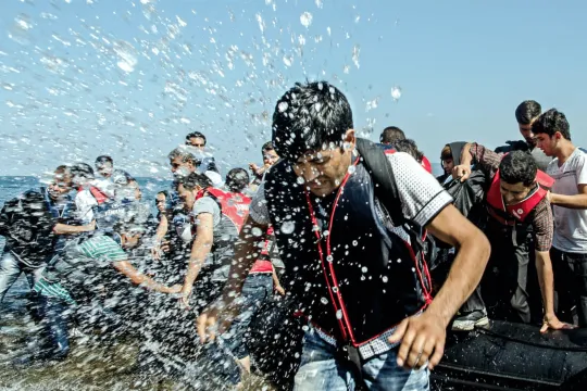 Afghaanse vluchtelingen komen aan op het Griekse eiland Lesbos (Foto: UNHCR/Jowan Akkash)