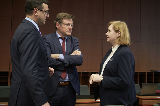 Raakt minister Van Overtveldt binnen Europa geïsoleerd? (Foto: Flickr cc EU Council Eurozone)