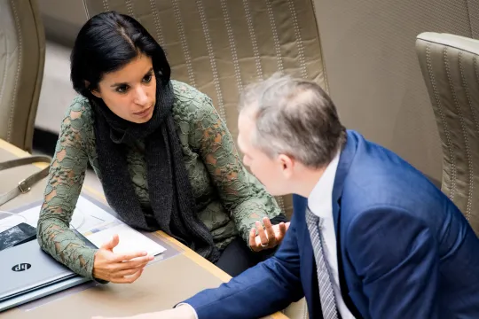 N-VA'ers Nadia Sminate en Matthias Diependaele reageerden geschokt en grepen de berichtgeving aan om te pleiten voor respect voor onze 'normen en waarden'. (Foto: Belga (c) Jasper Jacobs)