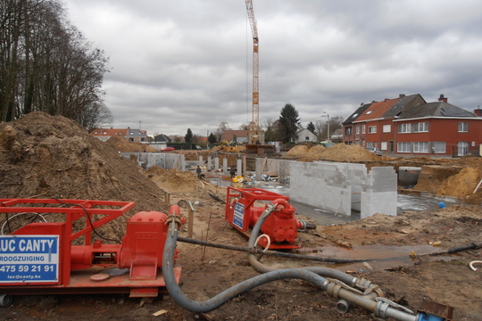 In de Mechelse wijk Spreeuwenhoek bouwt Stonos Construct 21 luxeappartementen. (Foto: AsGauPaust.be)