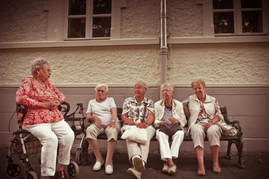 oude vrouwen pensioen gepensioneerden