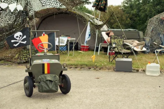 Wings & Wheels