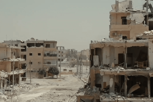 Destroyed_neighborhood_in_Raqqa-min