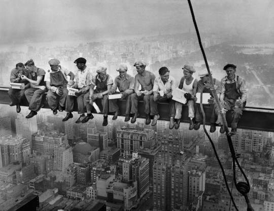 Lunch atop a Skyscraper - Charles Clyde Ebbets