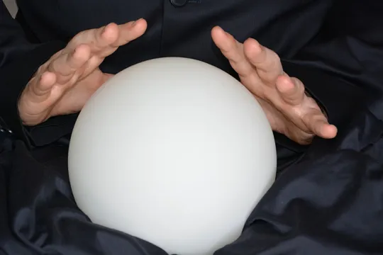 Overtuiging als een kristallen bol 