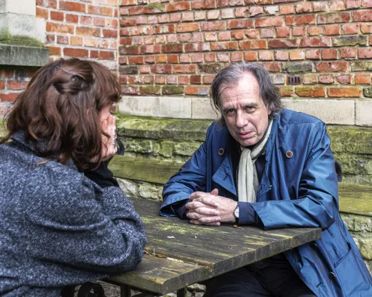Dirk De Wachter ontleedt de zorgen van de zorg