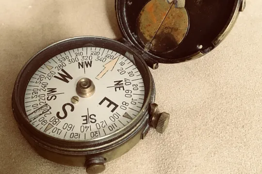 compass 3