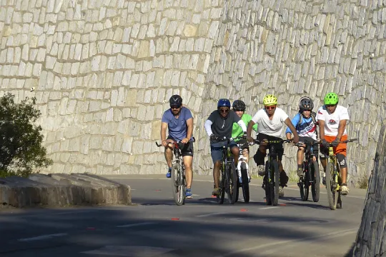 cyclists2