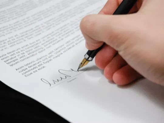 contract signing