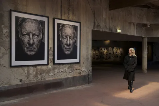 De dood van Hugo Claus, hier geportretteerd door Stephan Vanfleteren, toonde dat er bij euthanasie twee fanatieke kampen zijn. (Foto Bart Van Damme)