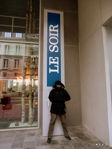 Aan de kantoren van Le Soir (Foto yXeLLe ~@rtBrut~ / Flickr)