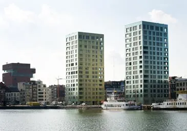 Les tours d'habitations sur 't Eilandje en bord d'Escaut. (Photo: Arcadis)