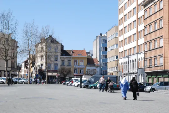 Une place dans la commune de Molenbeek, Bruxelles (Photo: Solange De Mesmaeker/ Mars 2013)