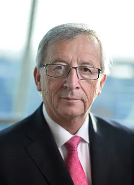 Jean-Claude Juncker. Op 1 november wordt hij Europees Commissievoorzitter. Een jaar eerder moest hij in Luxemburg aftreden na een onwaarschijnlijk schandaal binnen de Luxemburgse inlichtingendienst. (Foto Wikipedia)