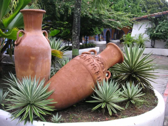 urns