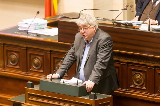 POLITICS FEDERAL PARLIAMENT PLENARY SESSION